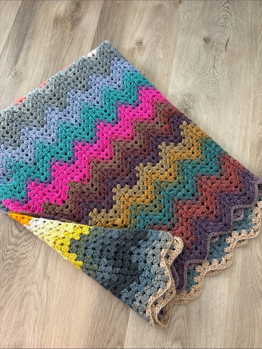 N/A detailed colorful